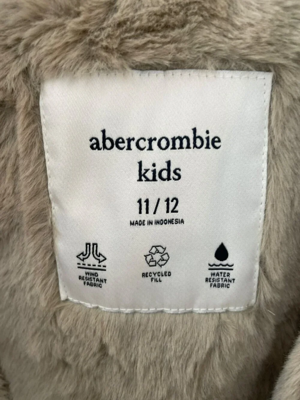 Abercrombie Kids Beige Puffer Jacket Faux Fur Lined Hooded Kids Sz 11/12 NWT - Picture 8 of 9